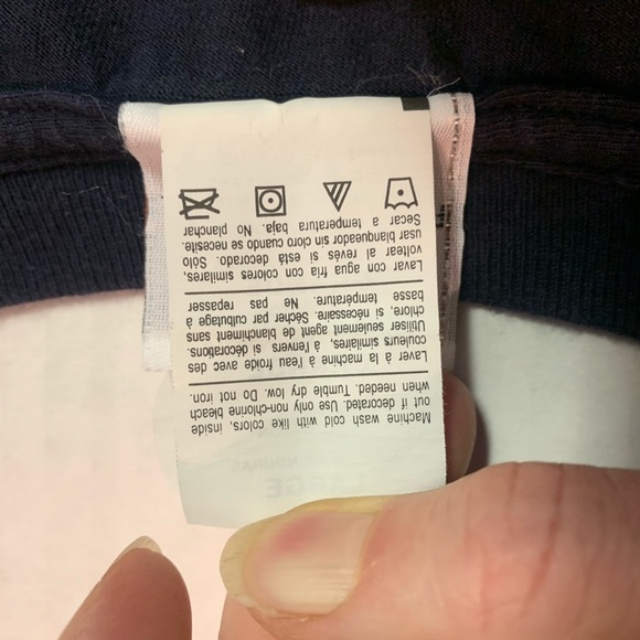 Harley Davidson Montreal QC vintage t-shit size L - Picture 9 of 10